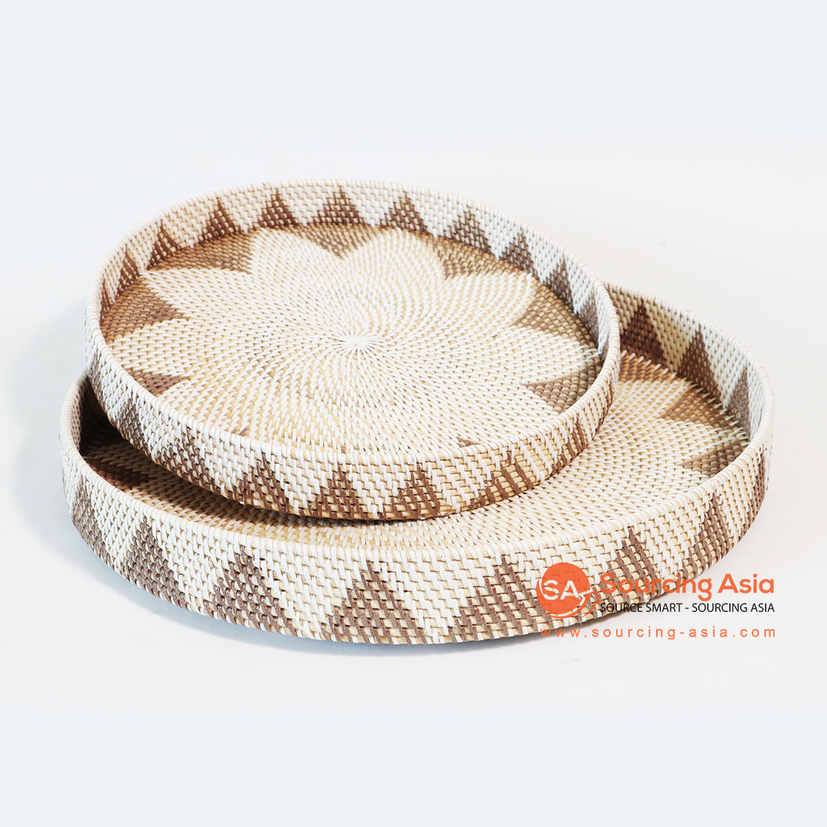 MTIC013 SET OF TWO BROWN AND NATURAL WOVEN RATTAN ROUND TRAYS