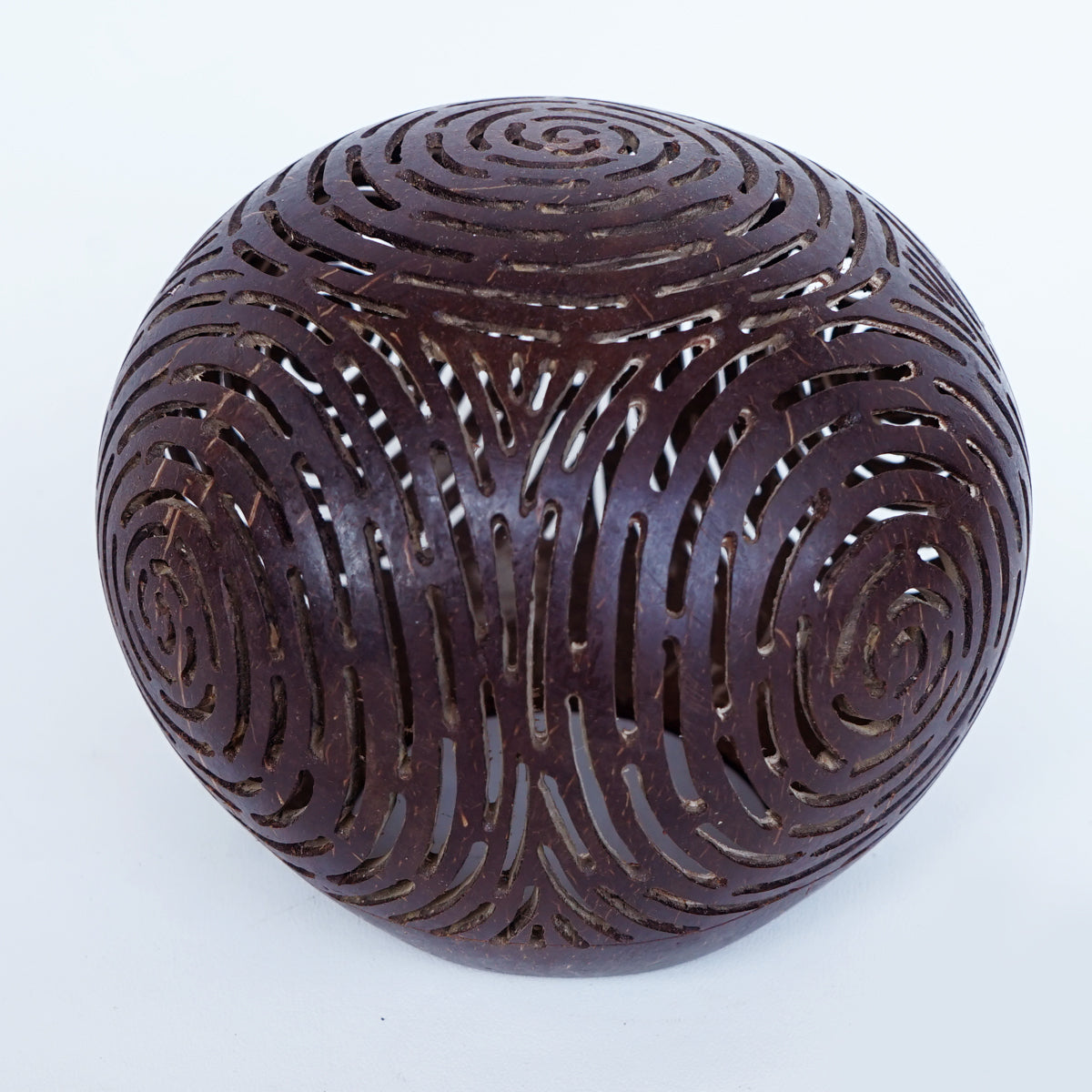 MULC022 NATURAL OLD COCONUT SHELL CARVED BOWL