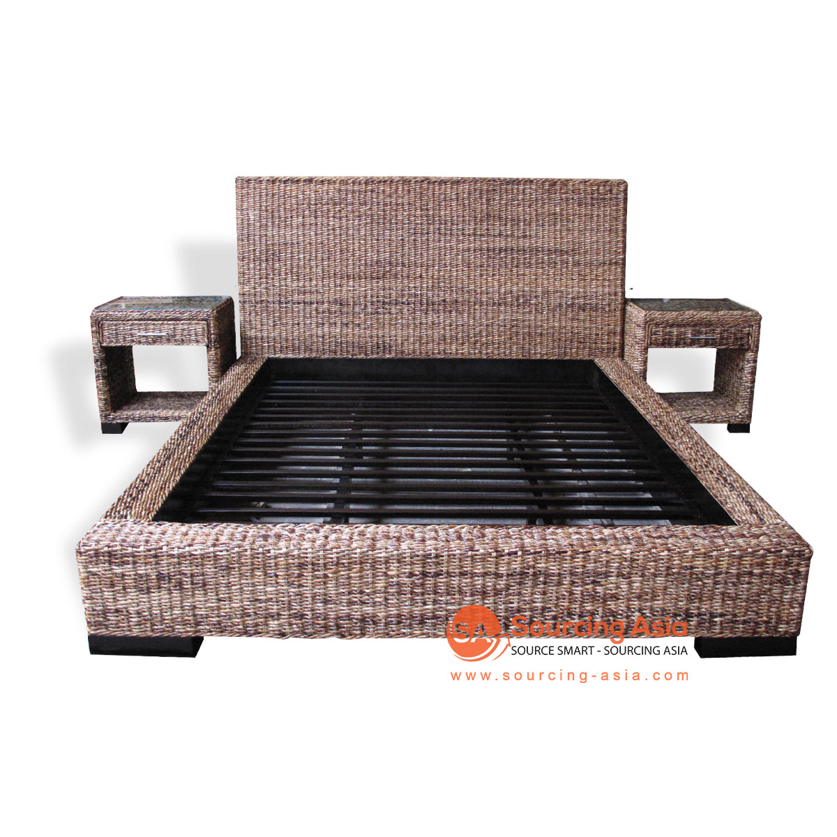 BDRT02K AND IMALSPJW001 BROWN WOVEN BANANA FIBER BED WITH MATCHING BEDSIDE TABLES