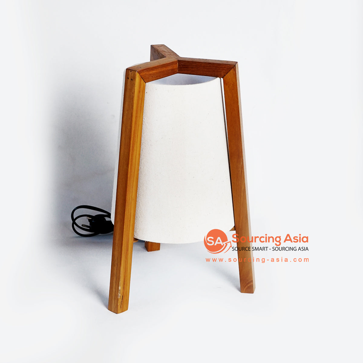 CHKC009 NATURAL TEAK WOOD THREE LEGS TABLE LAMP WITH WHITE SHADE