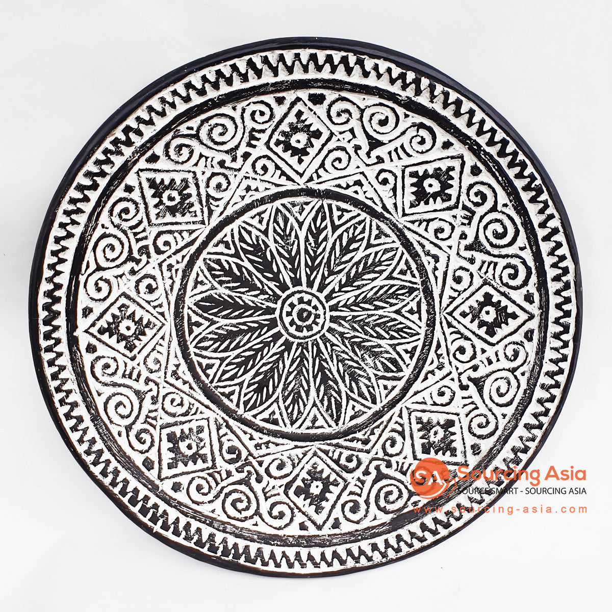 DGPC006 DARK BROWN SUAR WOOD TRIBAL CARVED ROUND PLATE WALL DECORATION