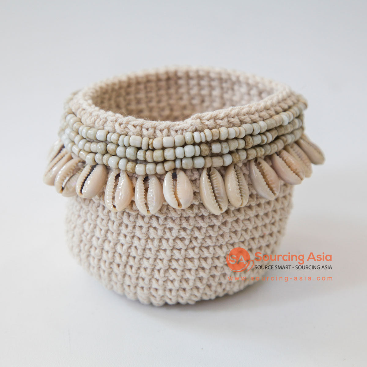 DHL108 CREAM MACRAME AND SHELL SMALL BASKET