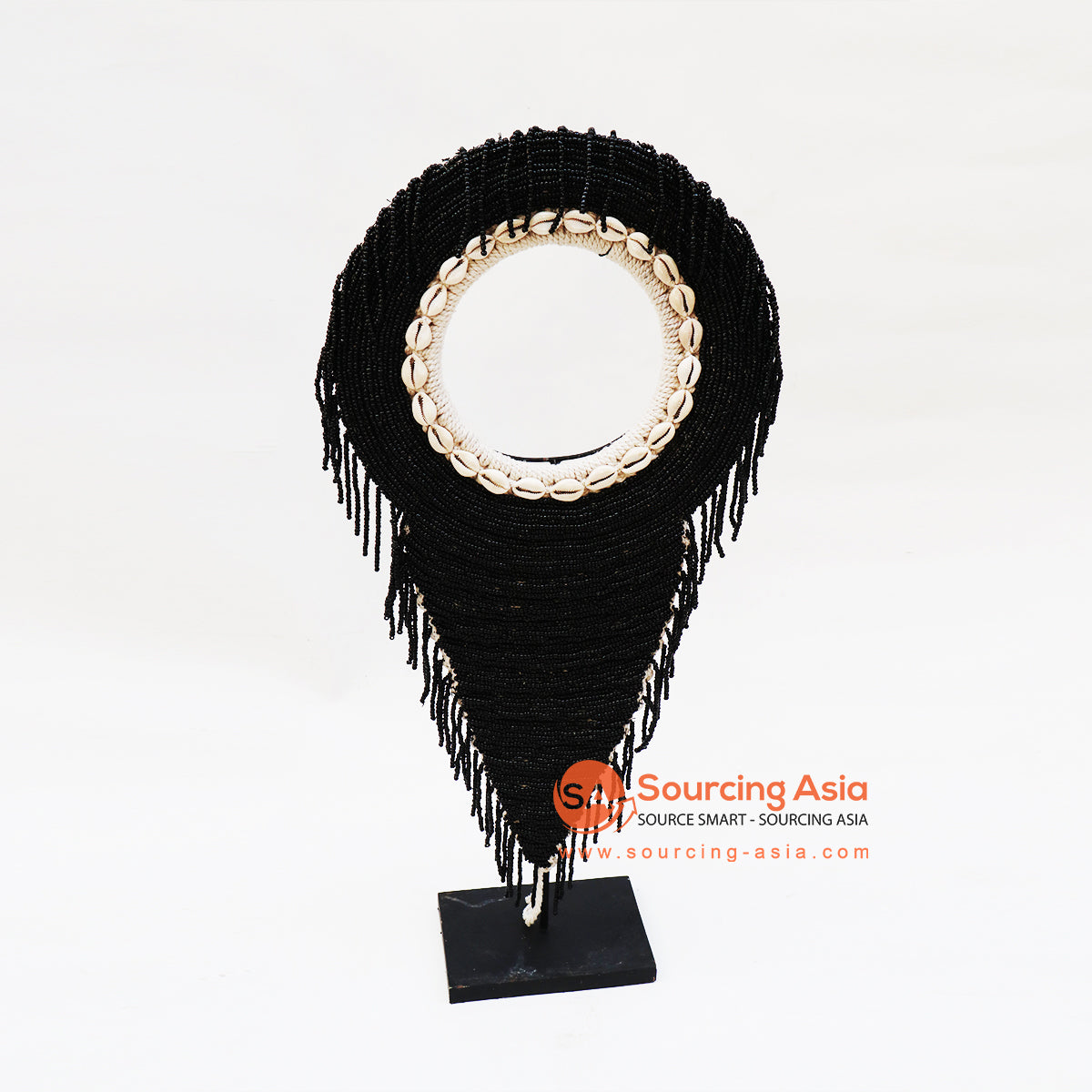 EXAC014-2 BLACK BEADS AND WHITE SHELL NECKLACE ON STAND DECORATION