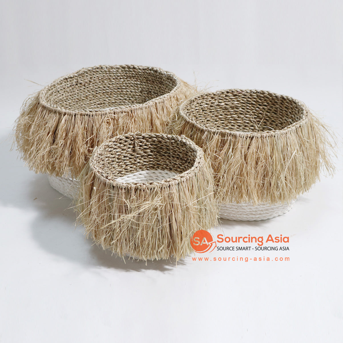 HBSC026-2 SET OF THREE WHITE SEA GRASS SMALL BASKET WITH NATURAL RAFFIA FRINGE