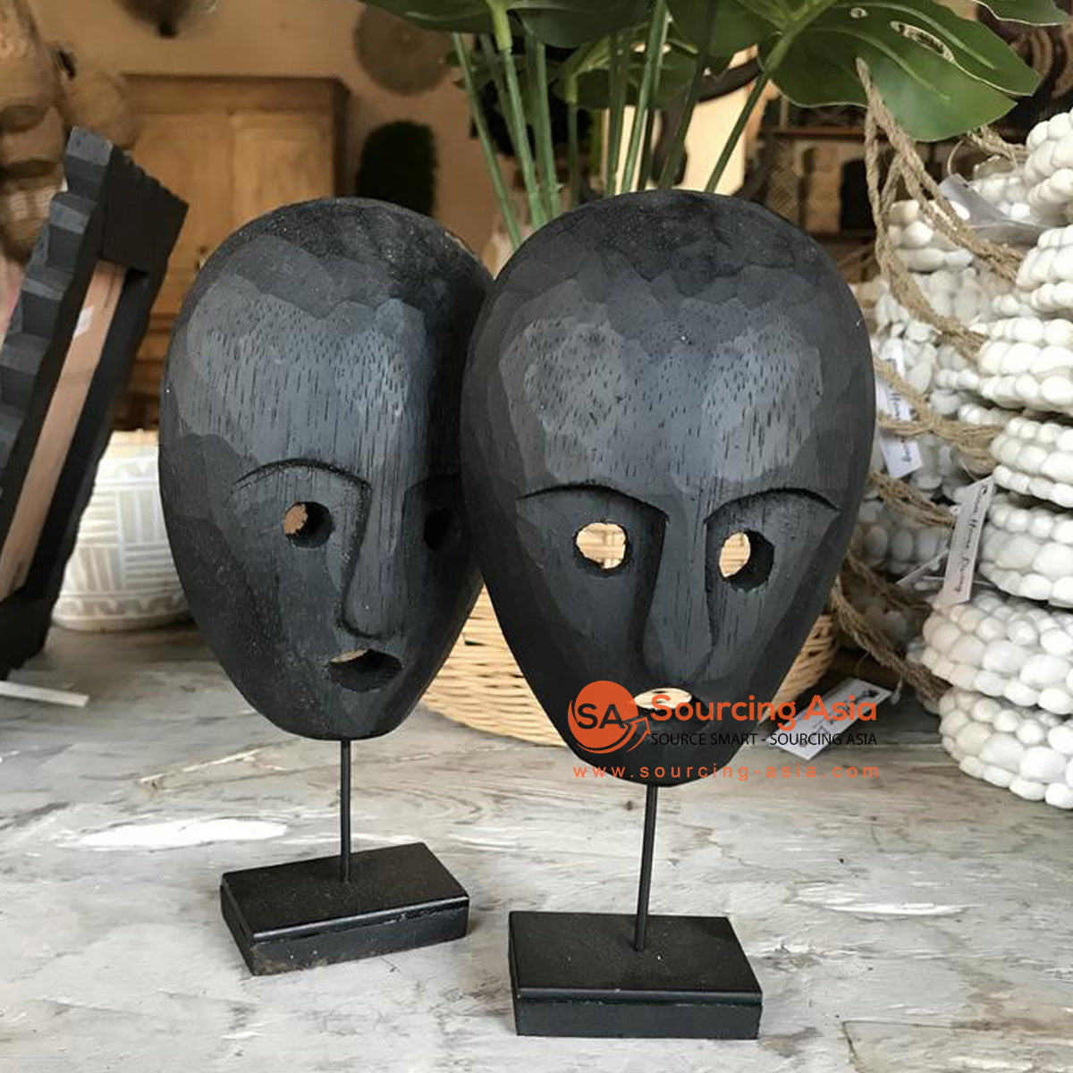 KNTC040 SET OF THREE WOODEN MANYUN MASK ON STAND DECORATIONS - Sourcing Asia