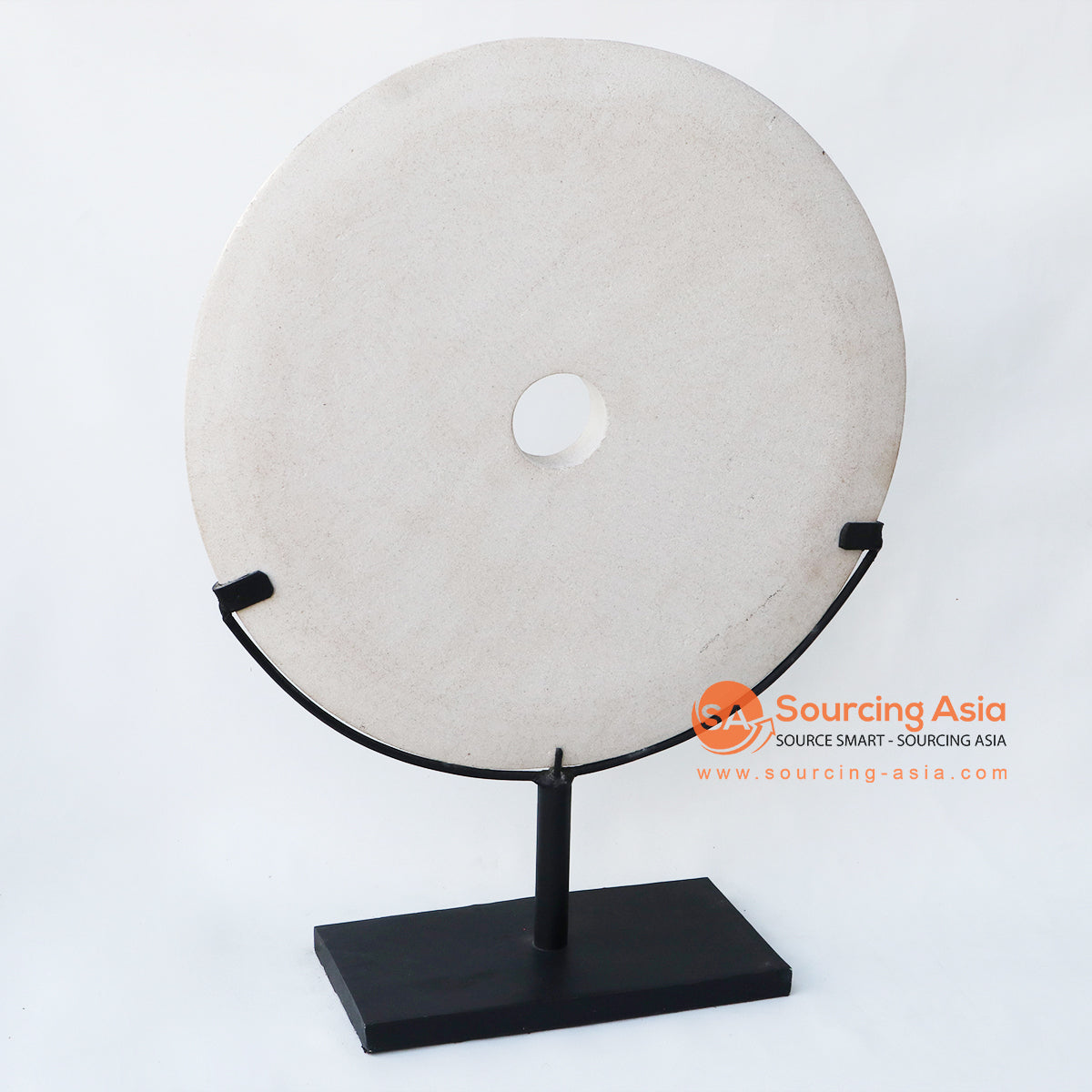 KNTC028 WHITE STONE DISC ON STAND DECORATION