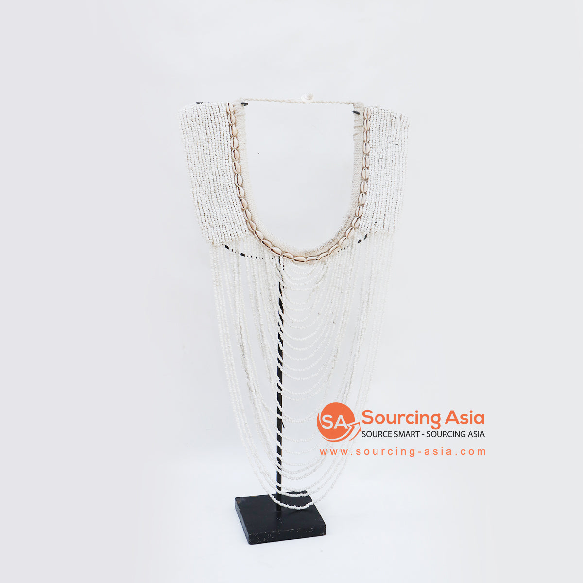KNTC096 WHITE SHELL WITH BEADS PAPUA TRIBAL STYLE NECKLACE ON STAND DECORATION