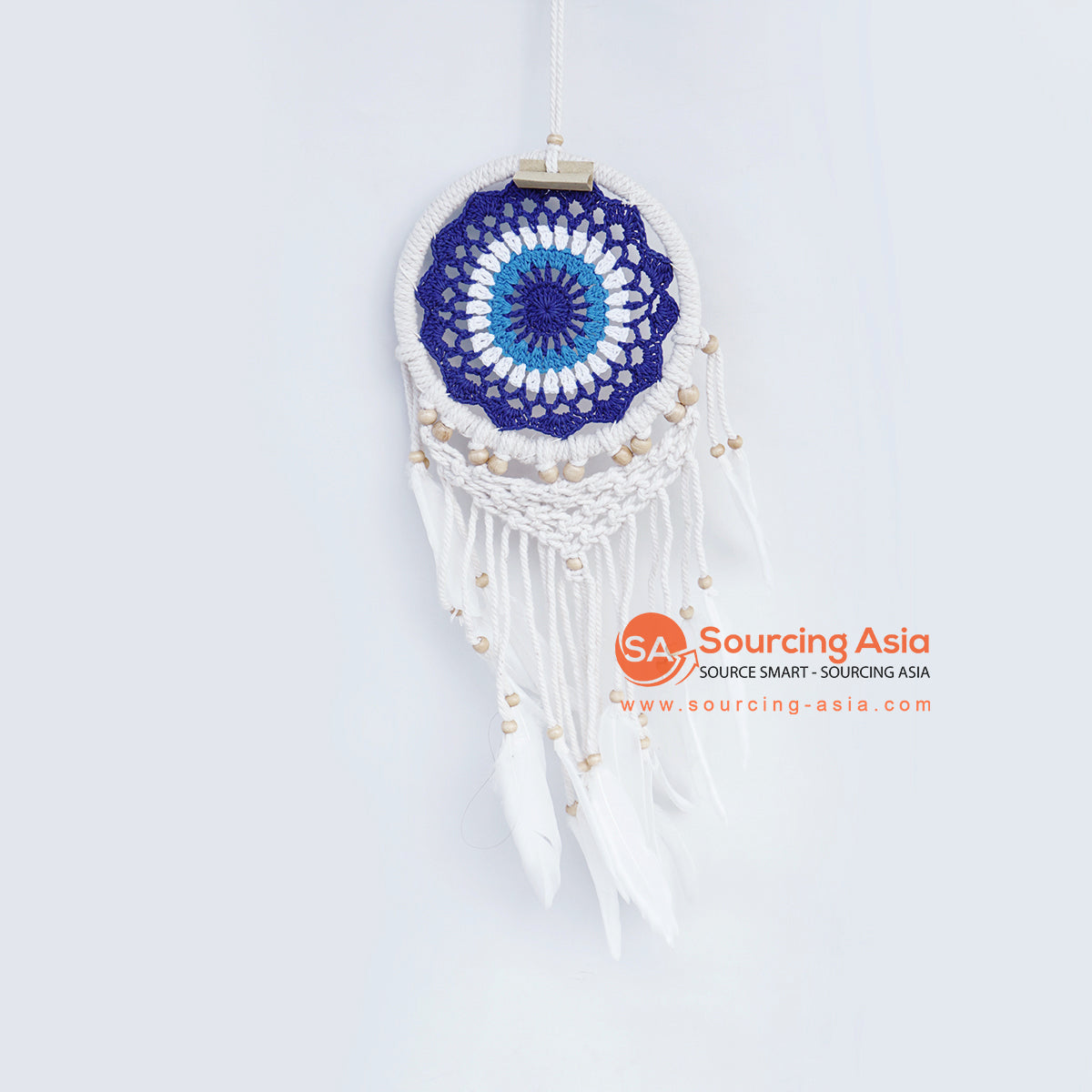 LINDC013 BLUE AND WHITE FEATHERED MACRAME DREAM CATCHER