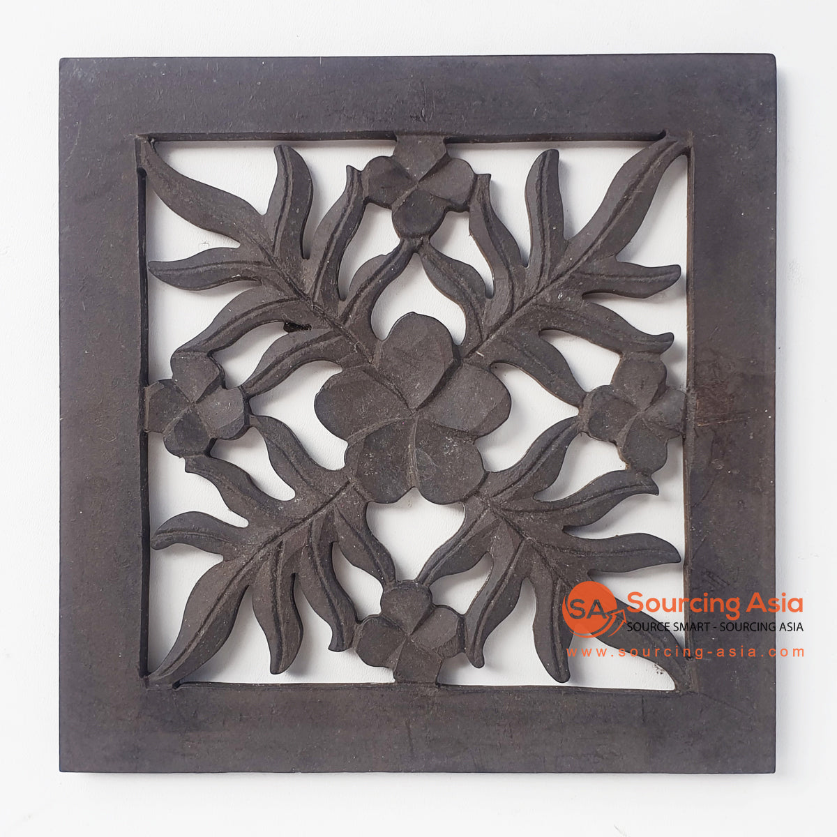 LUHC018-2 DARK BROWN WOODEN SQUARE FRANGIPANI CARVED PANEL