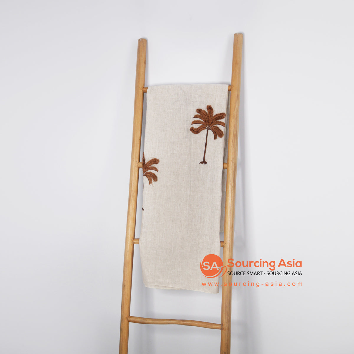 MAC111 NATURAL LINEN WITH NATURAL COCONUT TREE THROW RUG