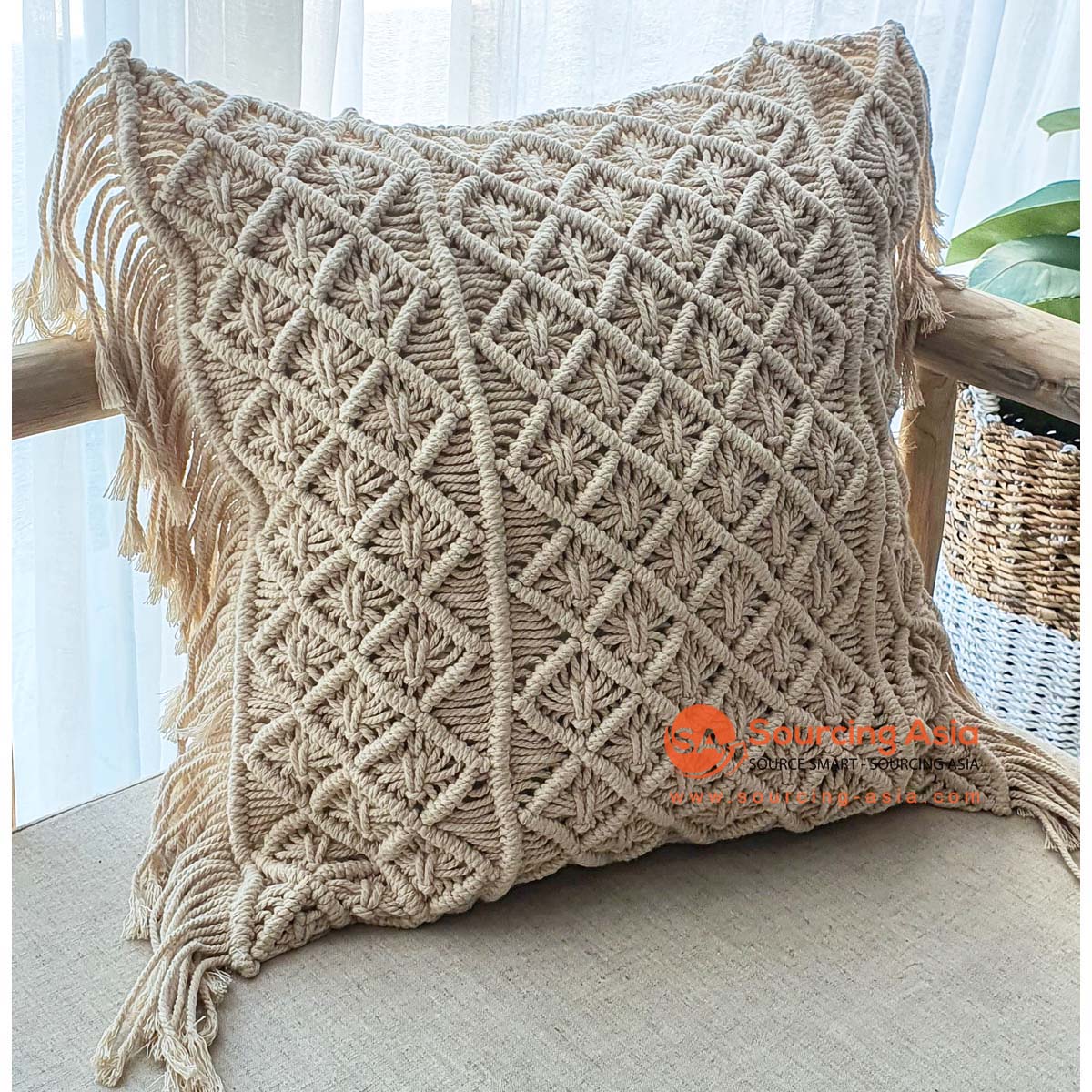 MAC141 NATURAL COTTON COVER CUSHION WITH MACRAME AND FRINGE (PRICE WITHOUT INNER)