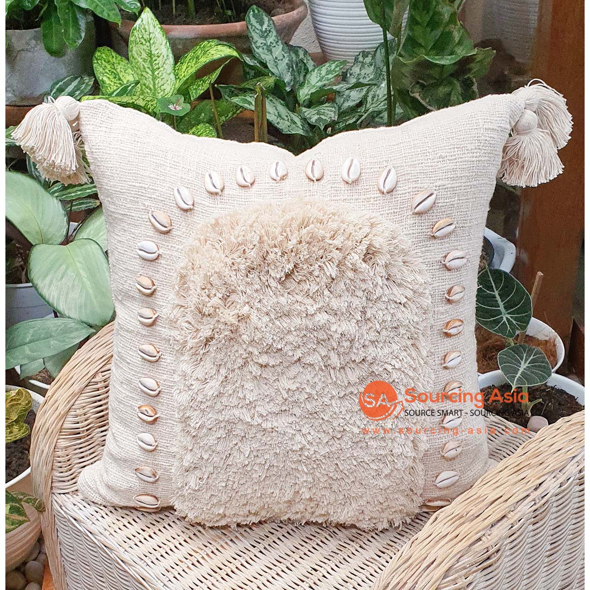 MAC258 NATURAL RAW COTTON CUSHION COVER WITH SHELLS AND TASSELS (PRICE WITHOUT INNER)