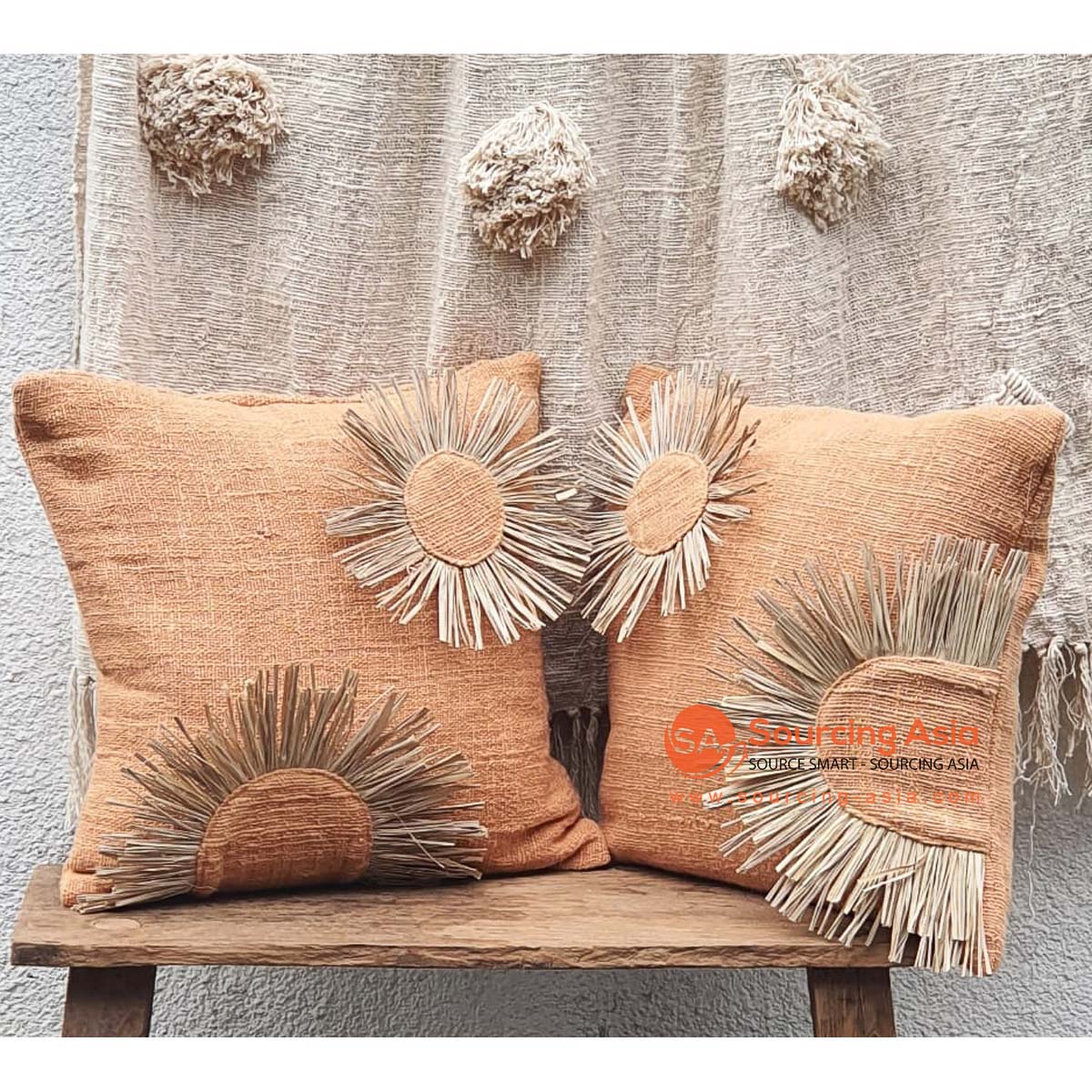 MAC322 RAW COTTAN CUSHION COVER WITH STRAW DECORATION (PRICE WITHOUT INNER)