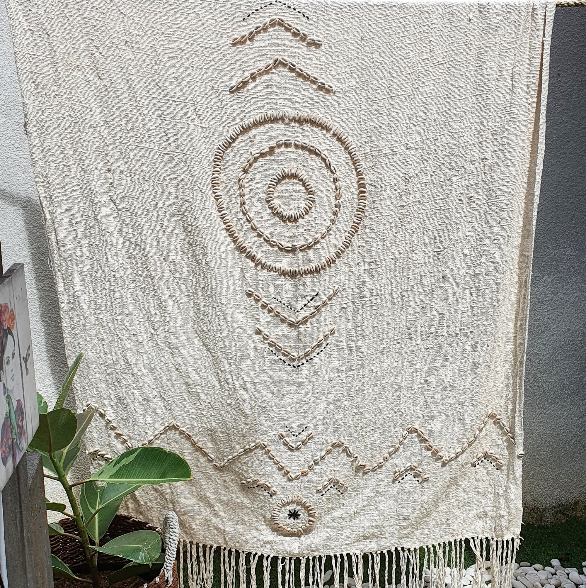 MAC368 NATURAL RAW COTTON THROW WITH SHELL AND FRINGE