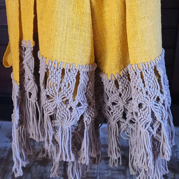 MAC407 MUSTARD RAW COTTON THROW WITH MACRAME AND FRINGE