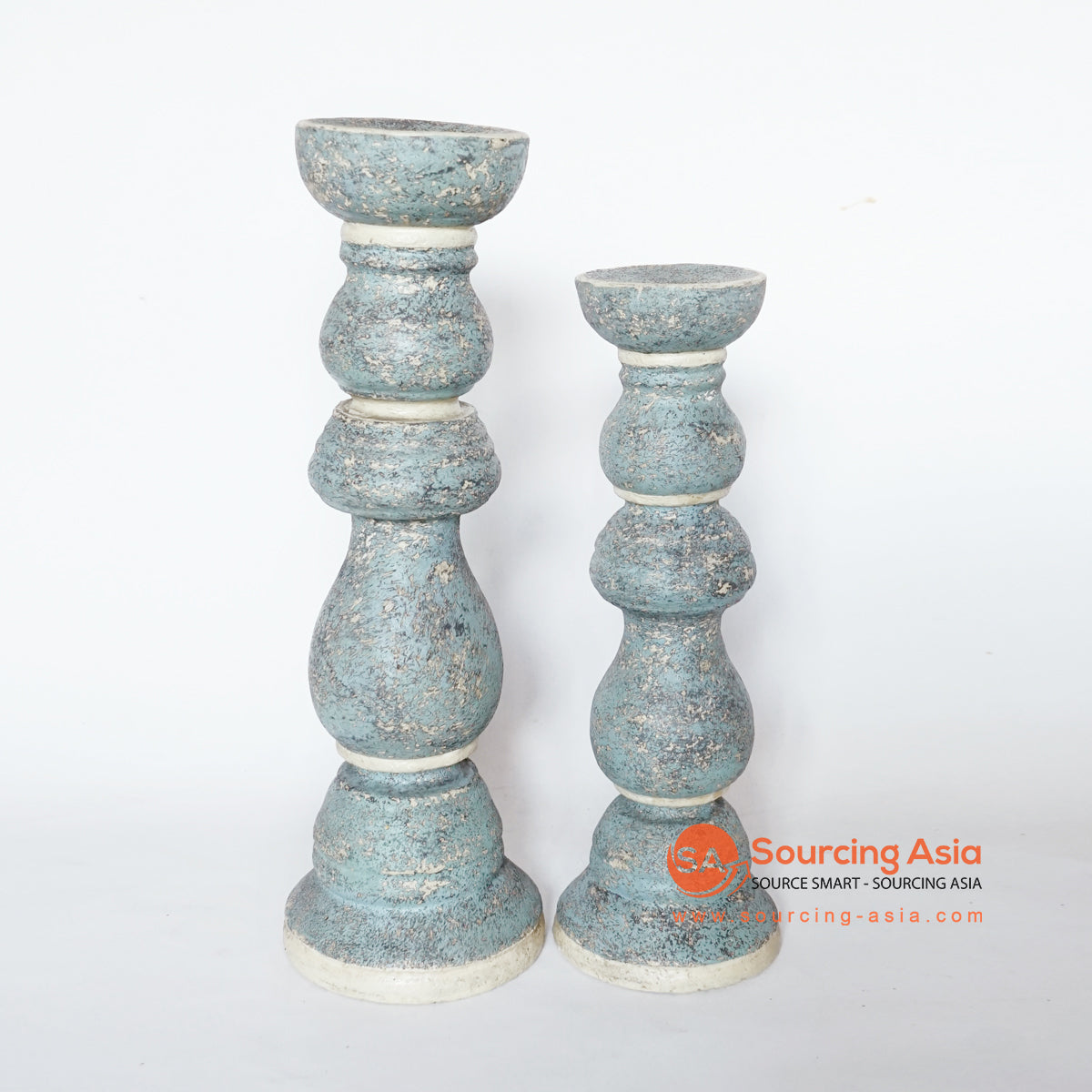 MANC066 SET OF TWO BLUE WOODEN CURVED CANDLE HOLDERS