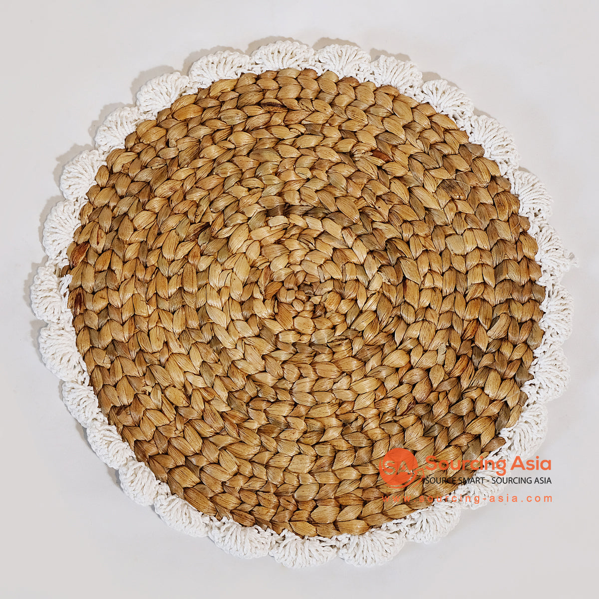 MRC001 NATURAL WATER HYACINTH ROUND PLACEMAT WITH MACRAME EDGES