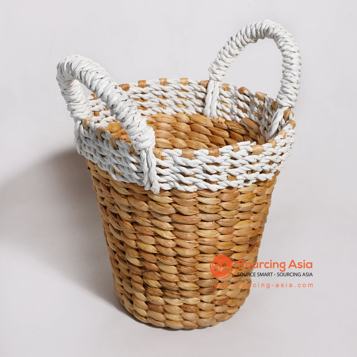 MRC029 NATURAL WATER HYACINTH BASKET WITH WHITE RAFFIA EDGES AND HANDLES