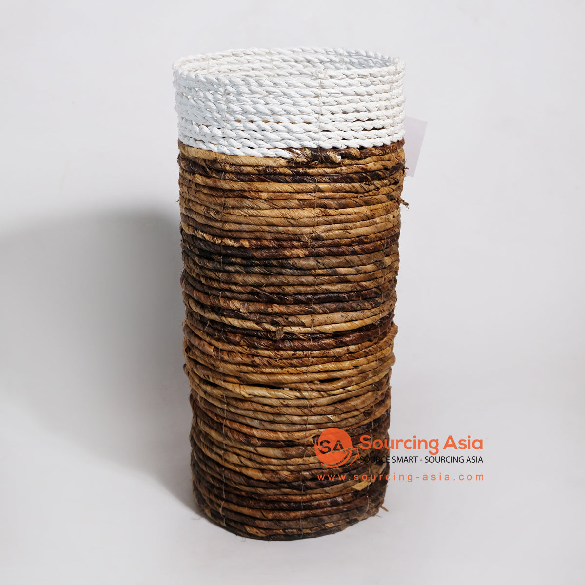 MRC036 NATURAL BANANA FIBER BASKET WITH WHITE EDGES