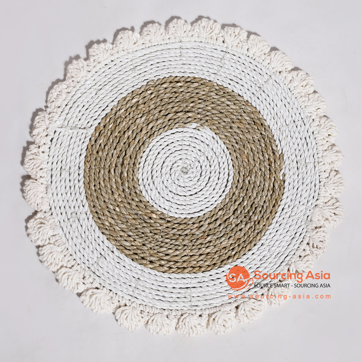 MRC069 WHITE AND BROWN SEAGRASS PLACEMAT WITH WHITE MACRAME