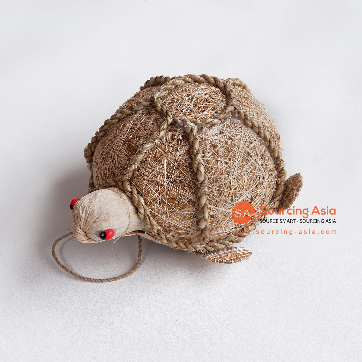 MRC189 NATURAL SEAGRASS HANGING TURTLE DECORATION