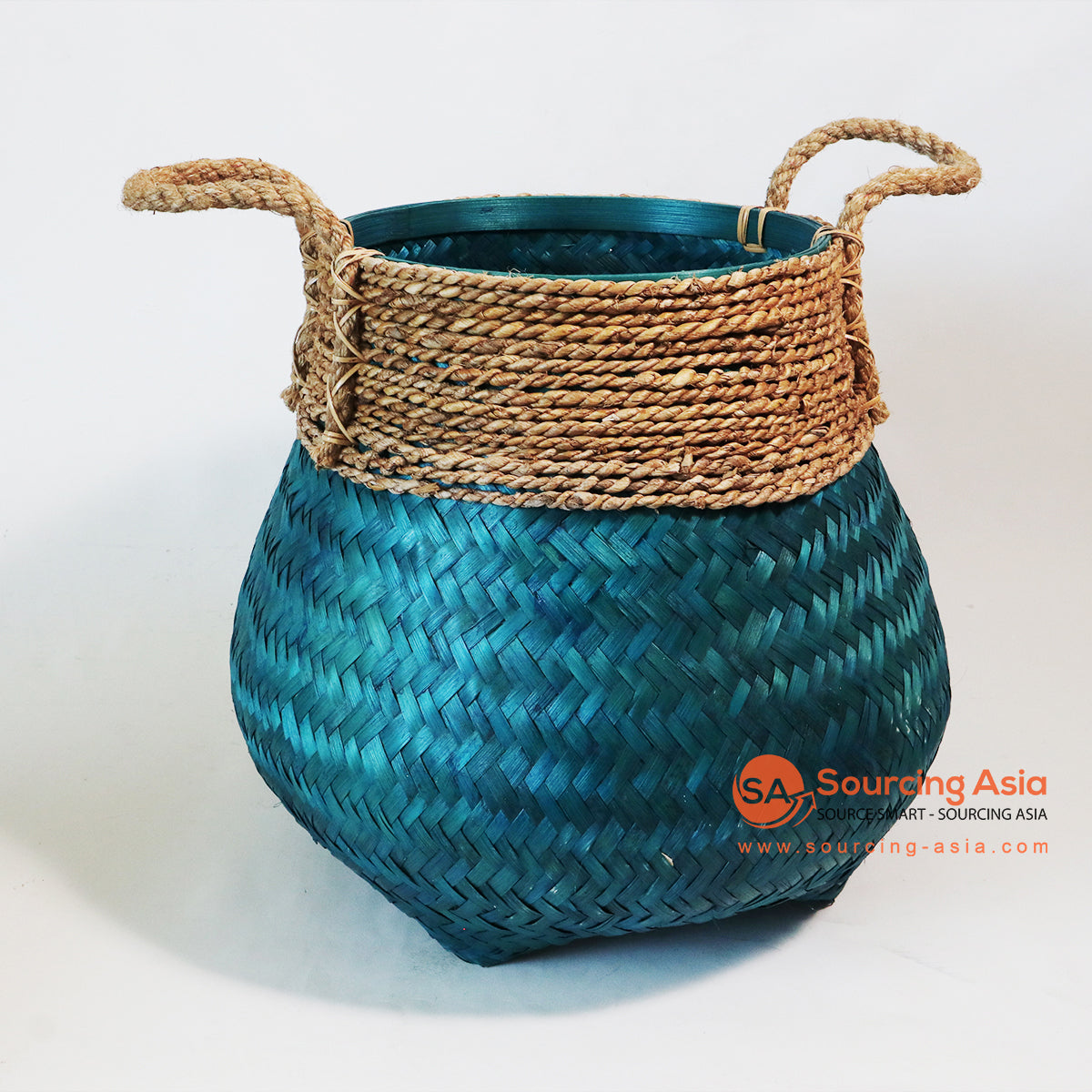 MTIC001 BLUE BAMBOO BASKET WITH NATURAL EDGE AND HANDLE