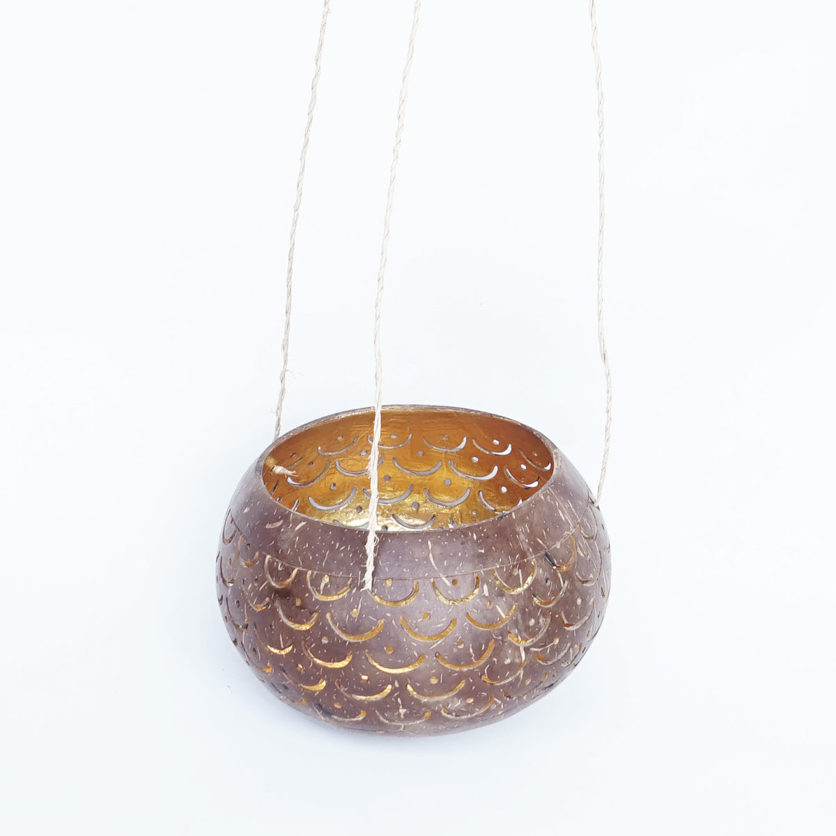 MULC053 NATURAL OLD COCONUT SHELL FISH SCALE CARVED HANGING BOWL WITH GOLD COLOR INSIDE
