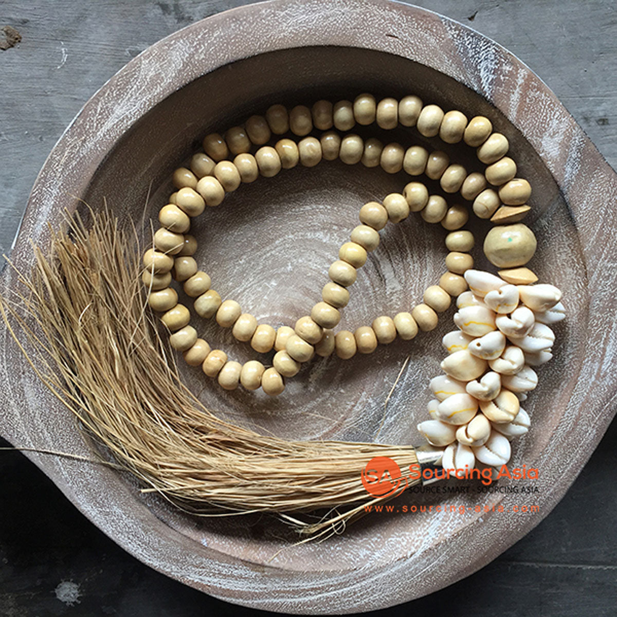 SHL047-25 NATURAL TIMBER BEADS AND COWRIE SHELL DECORATIVE TASSEL WITH RAFFIA FRINGE