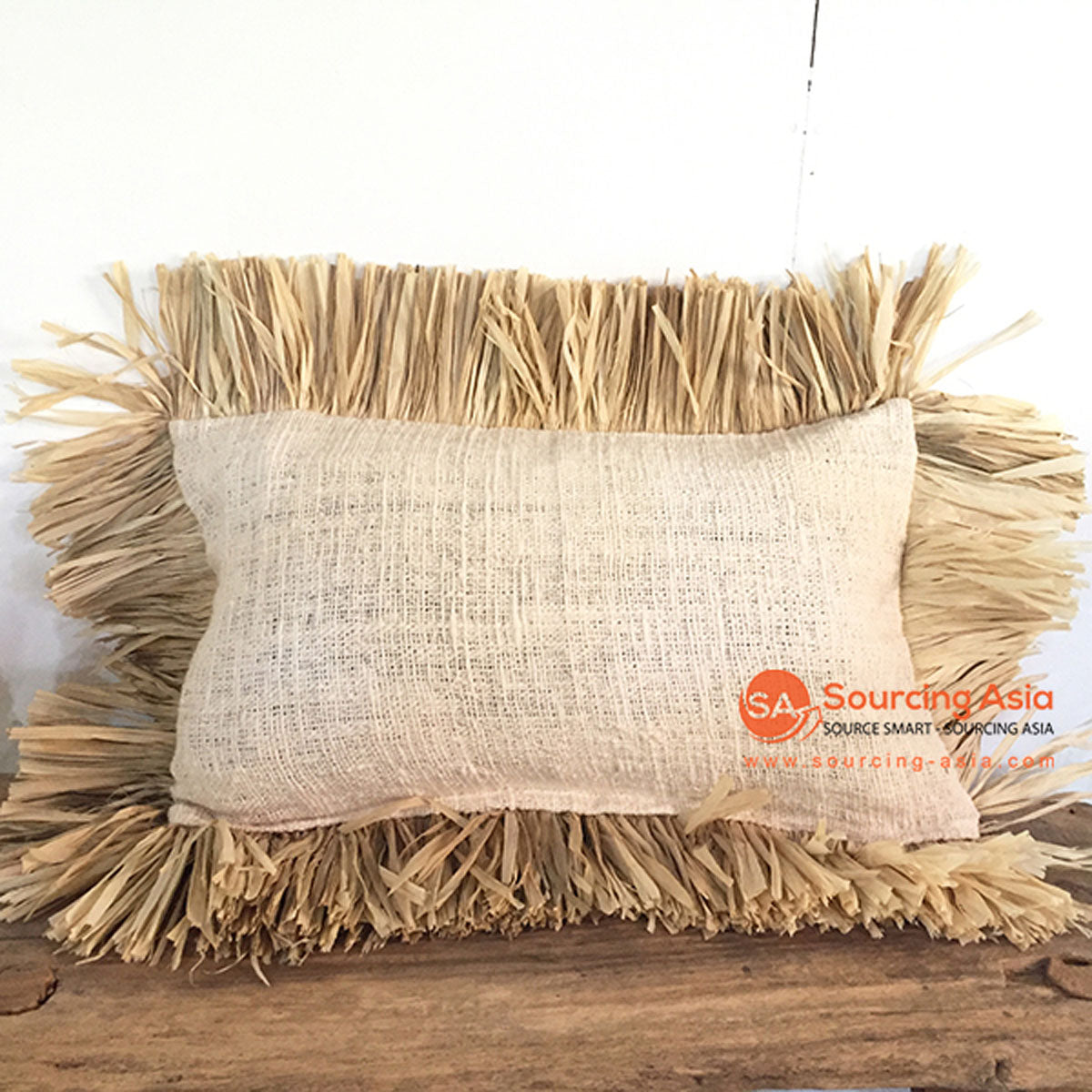 SHL050A NATURAL RAFFIA RECTANGULAR CUSHION WITH FRINGE (PRICE WITH INNER)