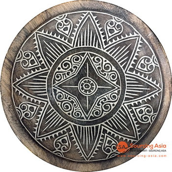 SHL059-12 WHITE WASH PALM WOOD DECORATIVE PLATE WALL DECORATION WITH TRIBAL CARVINGS