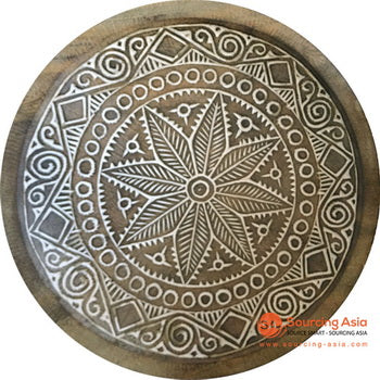 SHL059-5 WHITE WASH PALM WOOD DECORATIVE PLATE WALL DECORATION WITH TRIBAL CARVINGS