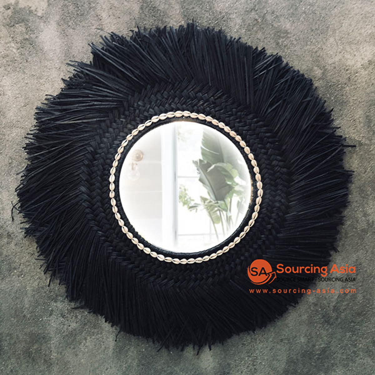 SHL065-4 BLACK SEAGRASS ROUND MIRROR WITH SHELL