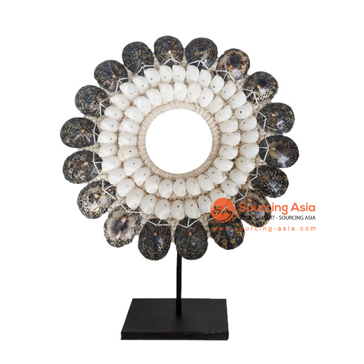 SHL169-17 NATURAL SHELL NECKLACE ON STAND DECORATION